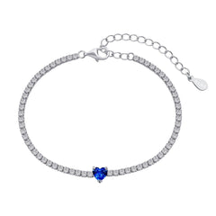 Tennisarmband mit blauem Herz